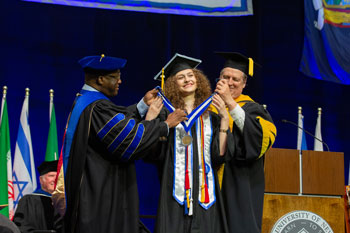 Lanford Presidential Prize presentation to Alyssa Bump