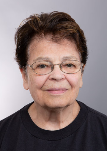 Dr. Karolyn Stonefelt