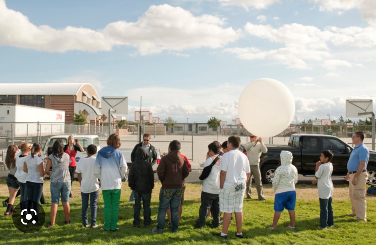 Students conducting Real-Time Meteorology with Dr. Jabot, SUNY Fredonia.