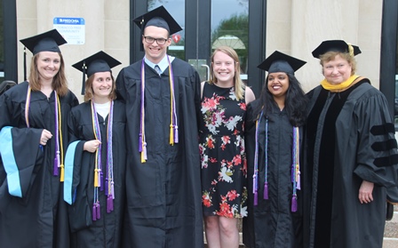 graduate students with Dr. Boynton