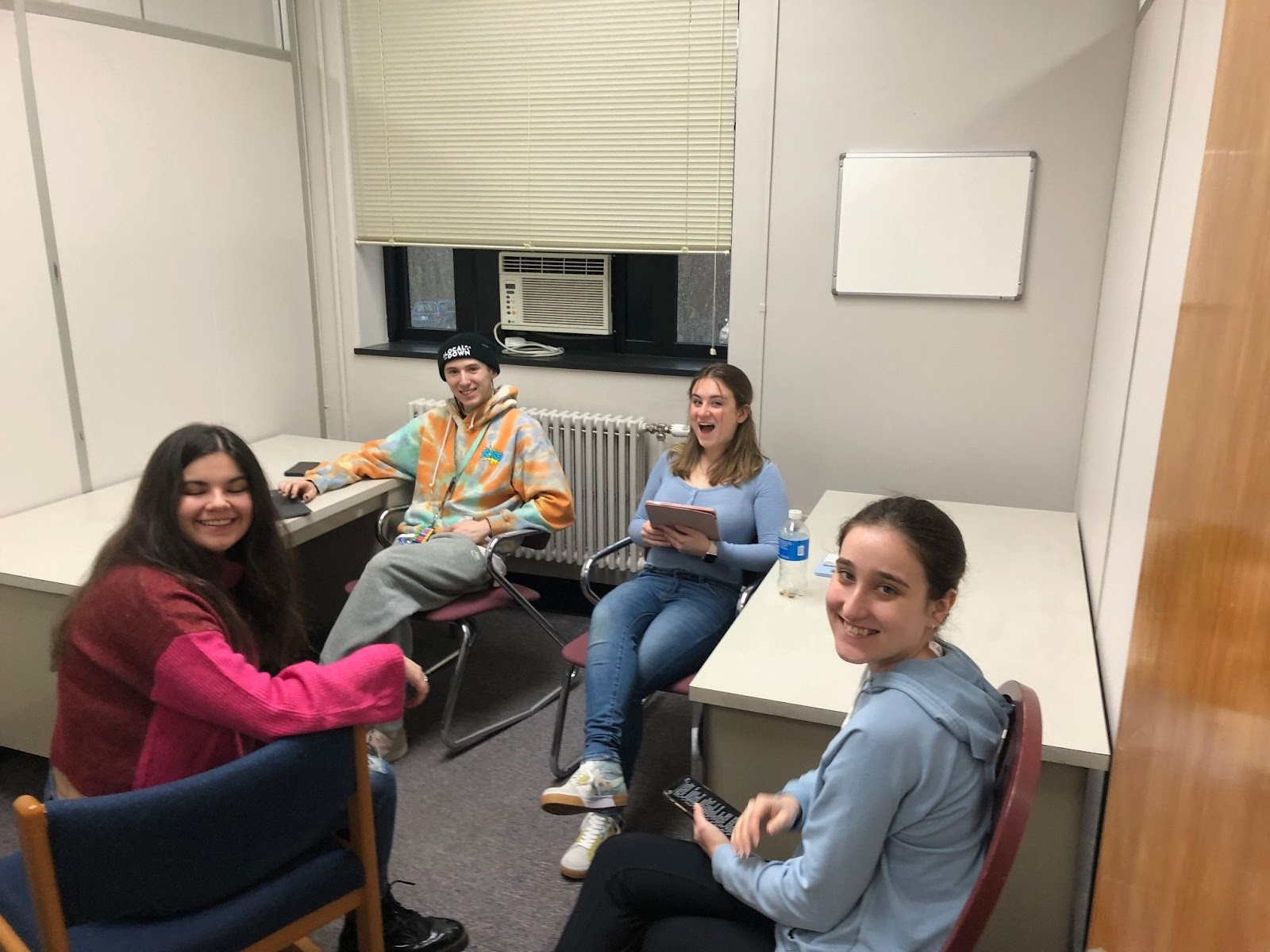 Honors Lounge and students
