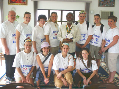 Photo of Service Learning Group in Belize