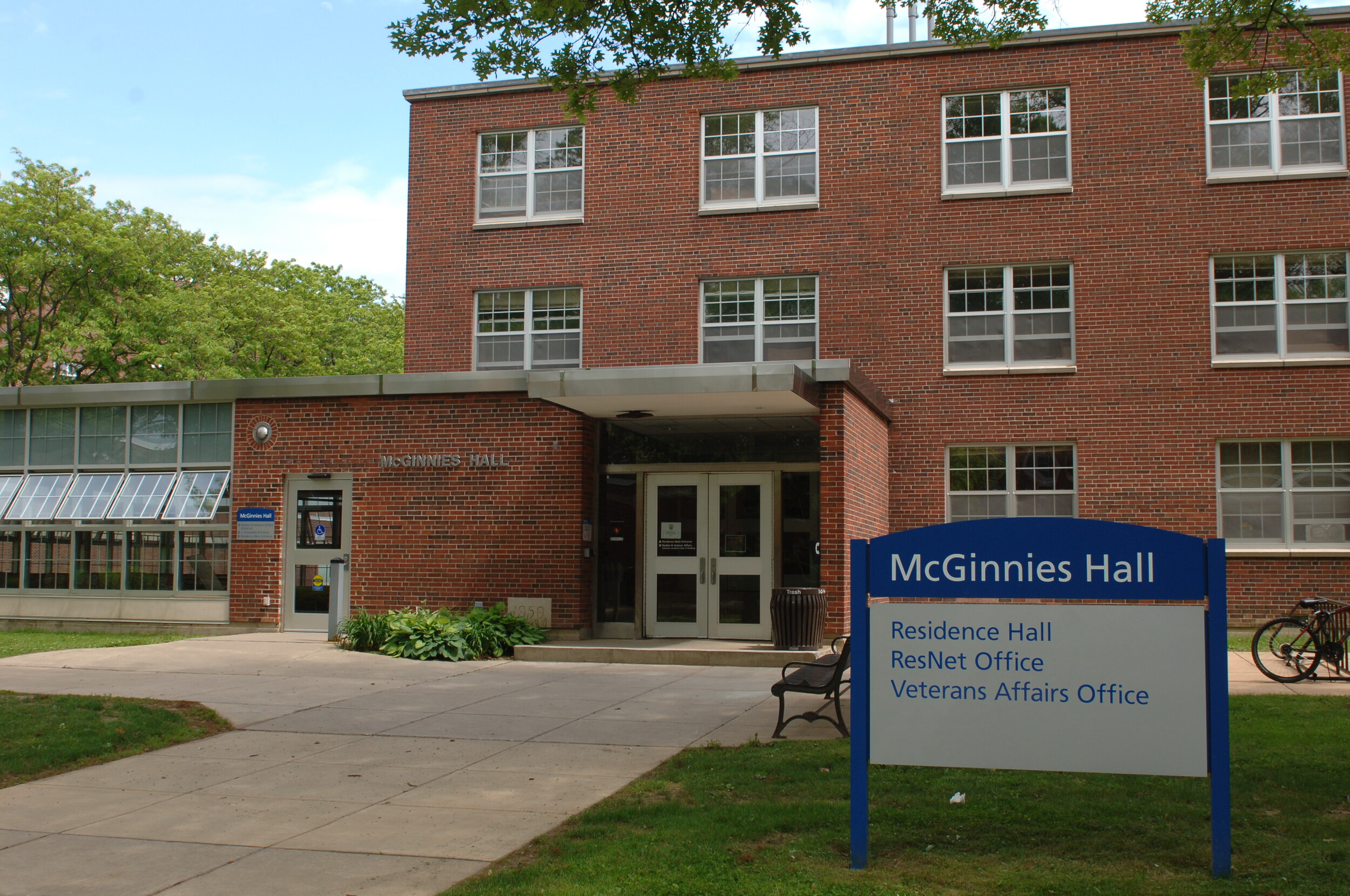 McGinnies Hall