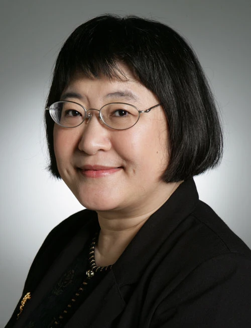 Dr. Cheni Yi