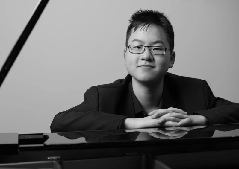 pianist Eric Guo