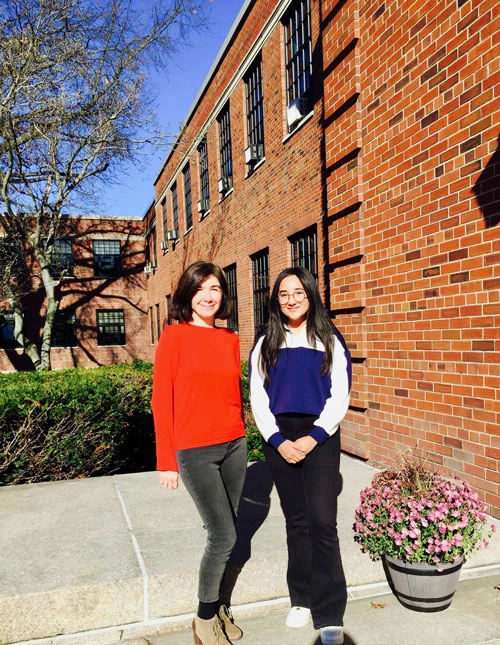 Zainab Ahmed with Dr. Iclal Vanwesenbeeck, Honors program, Molecular Genetics major