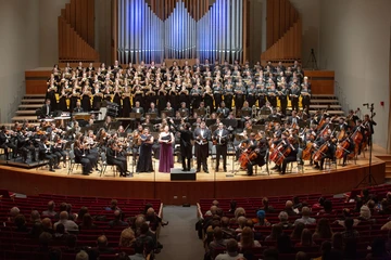 chorus in King Concert Hall