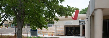 photo of library/McEwen Hall construction