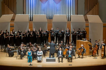 choir, orchestra and soloists on King Concert Hall stage