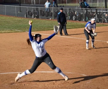 softball pitcher in action