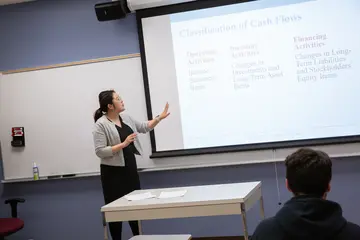 Fredonia students in a finance class. Many students major in finance as part of earning a business degree in the school of business