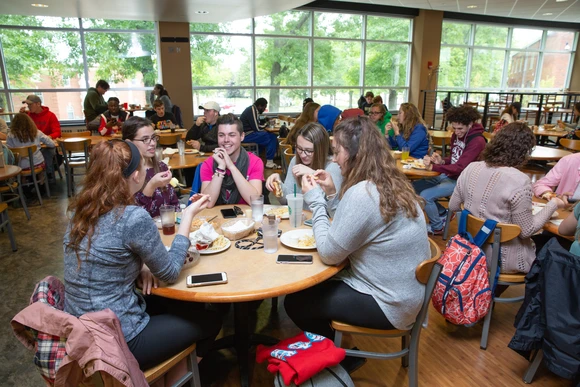 With some of the best food in the SUNY system, Fredonia's food options are second to none.  