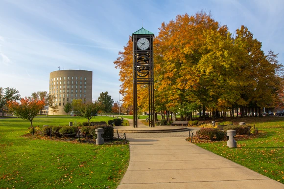 Fall scene on campus. with small class sizes and affordable tuition, Fredonia is one of the best college in New York for undergraduate and graduate students. 