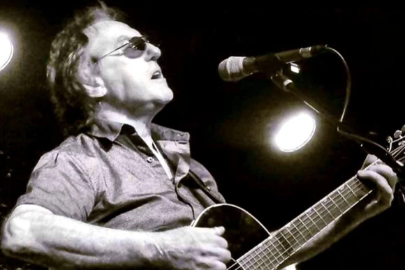 Denny Laine