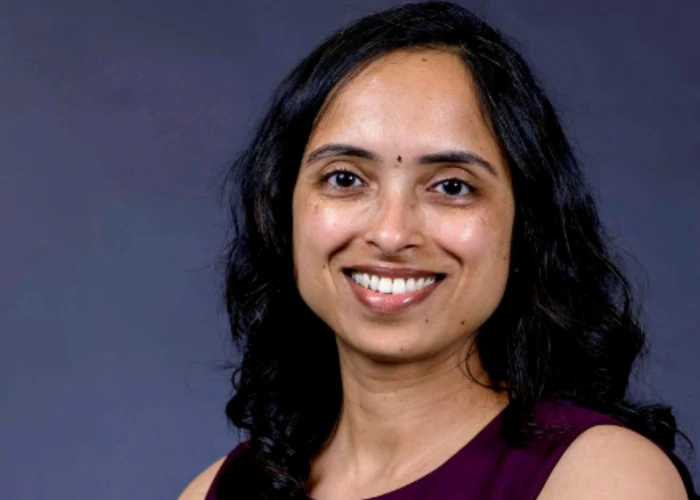 headshot of keynote speaker Preveena Desu