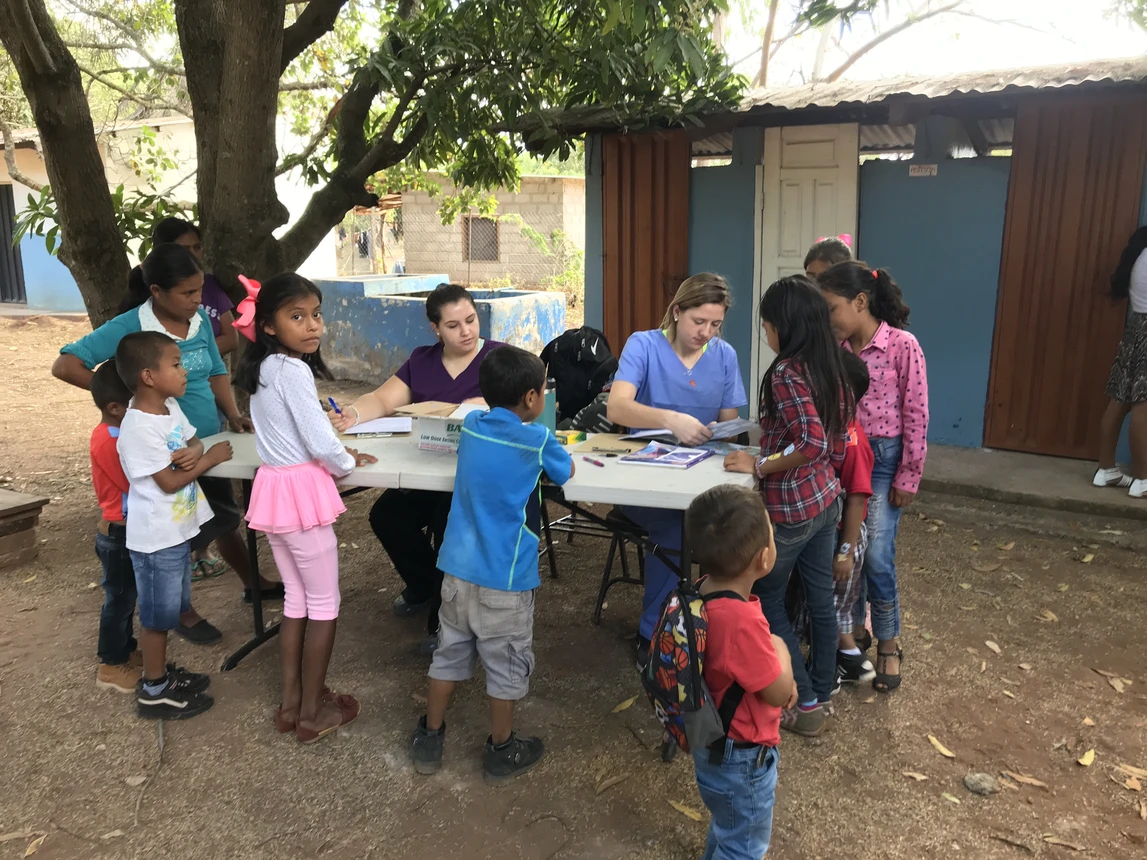 Fredonia students in Honduras