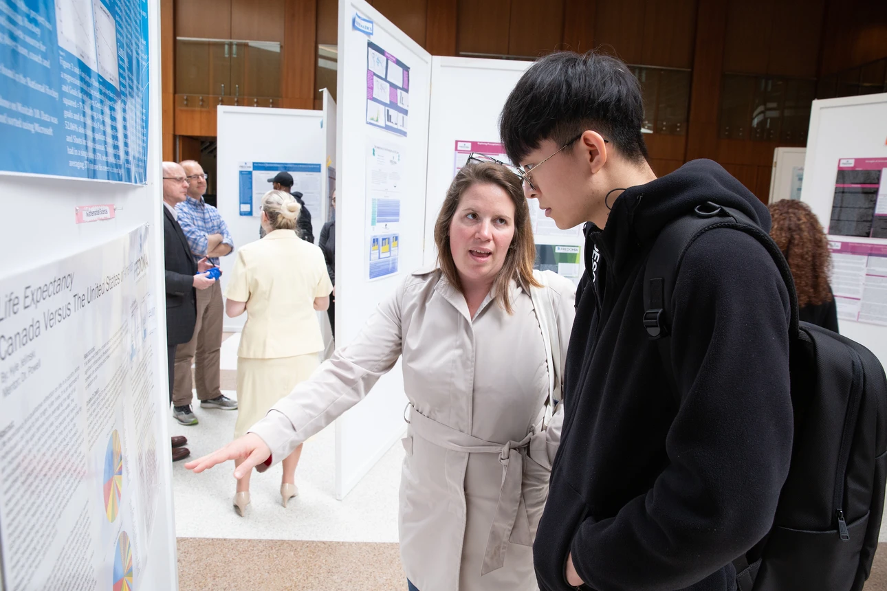 Research poster session at OSCAR 2019.