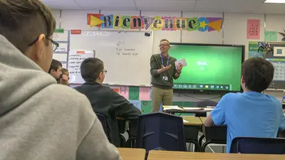 Fredonia student teaching a class in French, major in French, studying in French and keep degree in French, French degree 