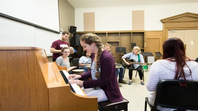 students in a music therapy class, music therapy degree, degree in music therapy, music therapy program, music therapist
