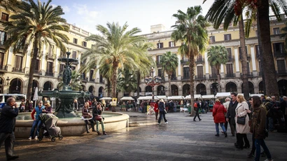 barcelona, spain, degree in spanish, bachelors degree spanish, major in spanish.