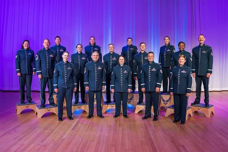 group photo of the Singing Sergeants