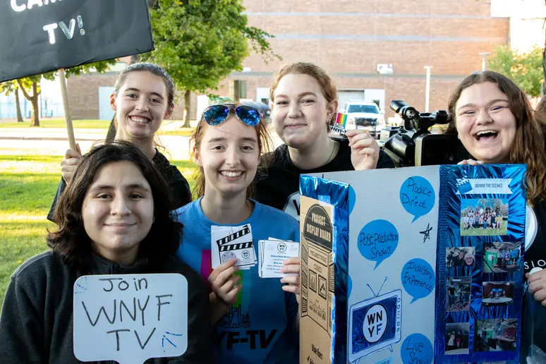 Fredonia students have more than 120 clubs available to join on campus. why join a college club