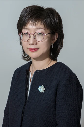 Dr. Heeyoun Cho