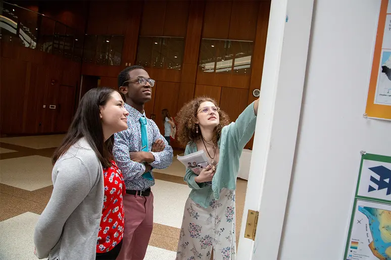 There was lots of student interest in poster presentations at last year’s OSCAR Expo.