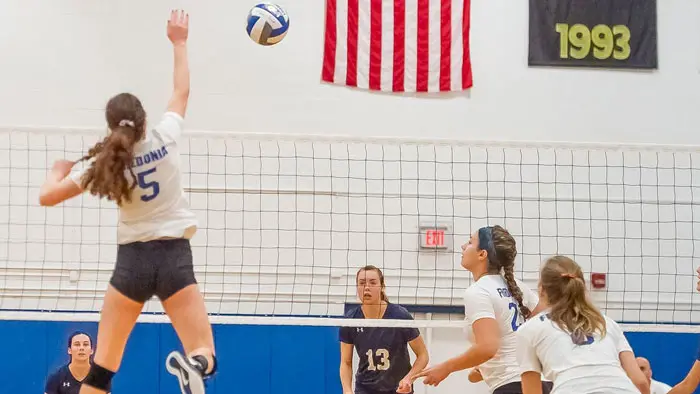 Brinn Shaughnessy playing volleyball