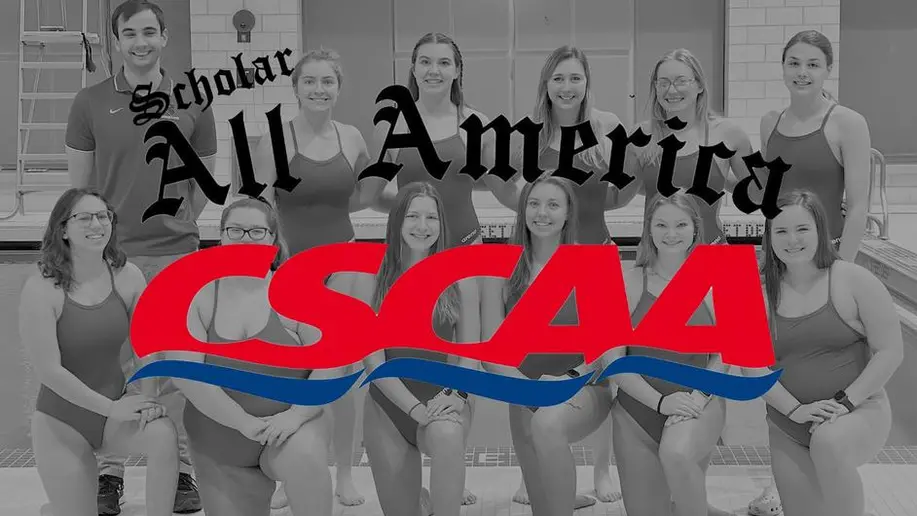 members of the women's swimming team