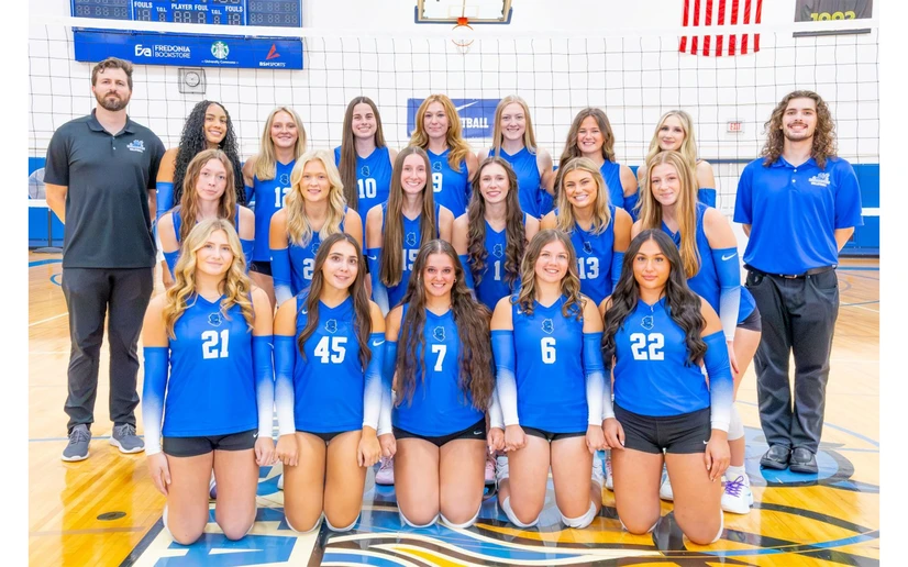 2026 Women's Volleyball team photo by Travis Bernhard