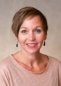 Dr. Laura Geraci