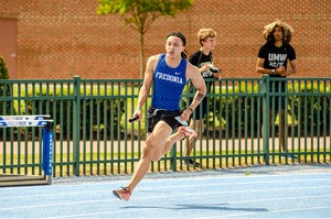 Jordan Lockett running