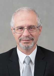 Dr. Ziya Arnavut