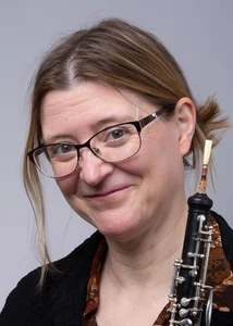 Dr. Sarah Hamilton headshot