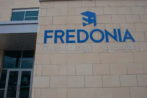 Incubator_Back Exterior