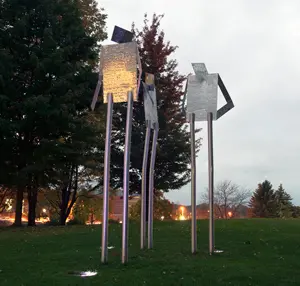 king-sculpture-Words-for-web