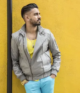 vivekshraya_for-web